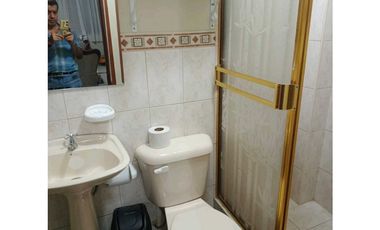 VENDO HERMOSA CASA EN URB. CATALUÑA