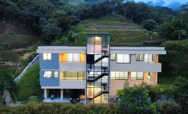 CASA CAMPESTRE EN ARRIENDO PARCELACIÓN DE COPACABANA