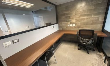 OFICINA EN VENTA EN VALLE ORIENTE-MONTERREY