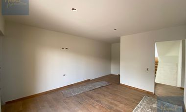 Casa con Doble Altura y Roof Garden en Privada | Ideal para Familias A 10 Min del Centro de Tlaxcala