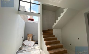 Casa con Doble Altura y Roof Garden en Privada | Ideal para Familias A 10 Min del Centro de Tlaxcala