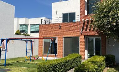 VENTA DE CASA EN FRACC. VILLAS MAGDALENAS SAN MATEO ATENCO