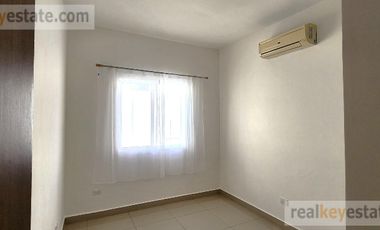 Casa en renta en García N. L. en Dominio Cumbres sector Britania