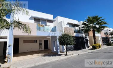 Casa en renta en García N. L. en Dominio Cumbres sector Britania