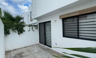 Casa en Palmillas Residencial, Cerritos, Mazatlán, Sinaloa.