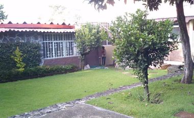 Bungalow  en Santa María Ahuacatitlán Cuernavaca - CRB-329-Bu