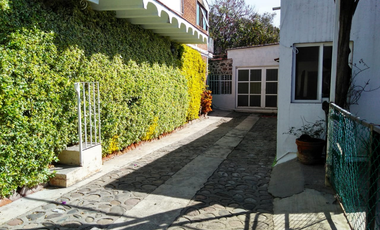 Bungalow  en Santa María Ahuacatitlán Cuernavaca - CRB-329-Bu