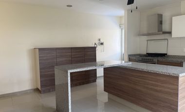 Exclusivo fraccionamiento a una cuadra de la Avenida San Diego