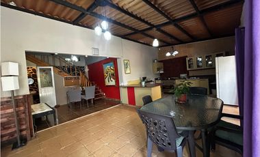 SE VENDE FINCA CON 2 CABAÑAS EN CERRO AZUL DE 1140M CLIMA FRIO