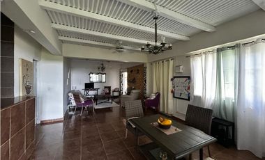 SE VENDE FINCA CON 2 CABAÑAS EN CERRO AZUL DE 1140M CLIMA FRIO