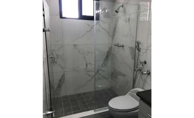 VENTA DE APARTMENTO EN BELLA VISTA PH ROCA MAR 237M2 JP