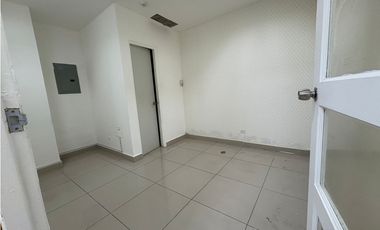 🚀 OFICINA COMERCIAL en  Costa del Este A.A