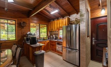 VENTA CASA 3975M2 CON TERRAZA EN EL VALLE DE ANTON CV