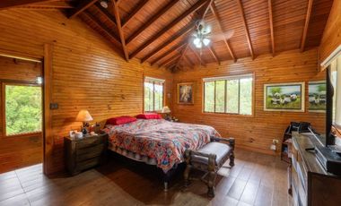 VENTA CASA 3975M2 CON TERRAZA EN EL VALLE DE ANTON CV