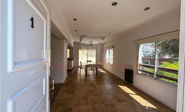 DEPARTAMENTO TIPO DÚPLEX 3 AMBIENTES EN VENTA