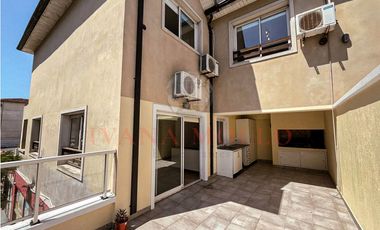 DEPARTAMENTO TIPO DÚPLEX 3 AMBIENTES EN VENTA