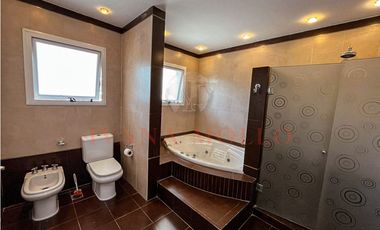 DEPARTAMENTO TIPO DÚPLEX 3 AMBIENTES EN VENTA