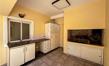 DEPARTAMENTO TIPO DÚPLEX 3 AMBIENTES EN VENTA