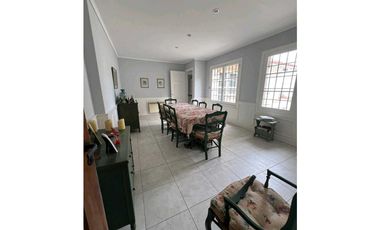 IMPORTANTE CHALET EN VENTA EN LOS TRONCOS