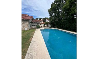 IMPORTANTE CHALET EN VENTA EN LOS TRONCOS