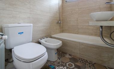 VENTA CASA EN LA MERCED CHICA