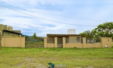VENTA CASA EN LA MERCED CHICA