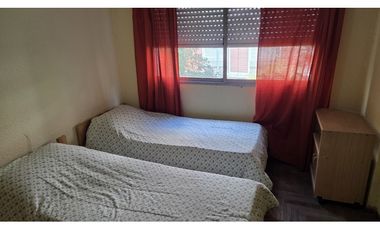 DOS AMBIENTES A LA CALLE EN PLENO CENTRO.