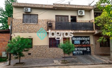 CASA EN VENTA - BARRIO LA PAZ - SALTA