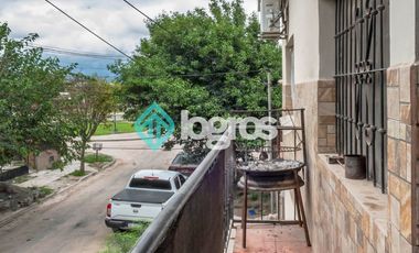 CASA EN VENTA - BARRIO LA PAZ - SALTA