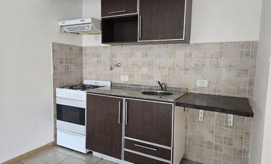 Monoambiente en alquiler en Moron Sur