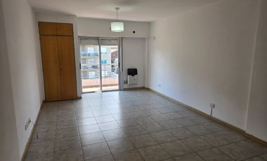 Monoambiente en alquiler en Moron Sur