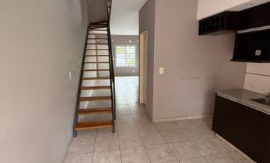 Duplex en alquiler en Hurlingham