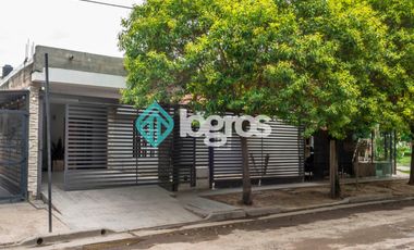 CASA EN VENTA - LOS LAPACHOS - SALTA
