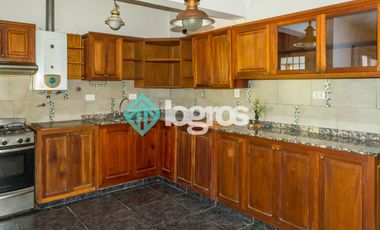 CASA EN VENTA - LOS LAPACHOS - SALTA