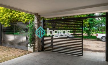 CASA EN VENTA - LOS LAPACHOS - SALTA