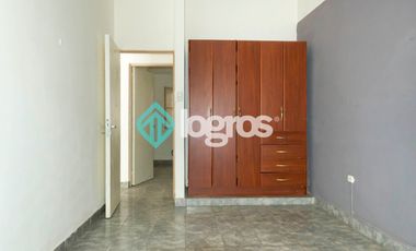CASA EN VENTA - LOS LAPACHOS - SALTA