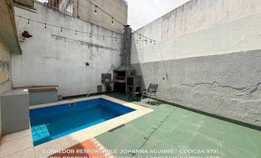 Casa en 5 ambientes 241 m² venta en Flores