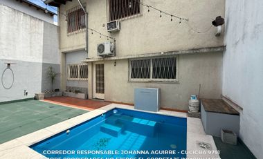 Casa en 5 ambientes 241 m² venta en Flores