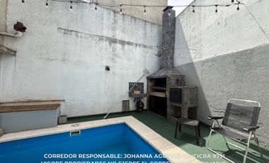 Casa en 5 ambientes 241 m² venta en Flores