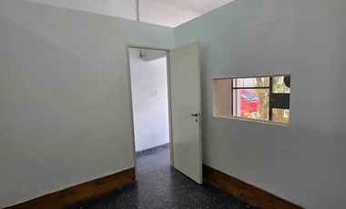 ALQUILER DEPTO 3 AMBIENTES CON BALCON Y TERRAZA EN SAN JUSTO