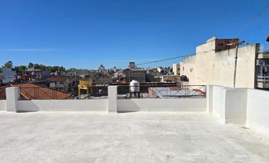 ALQUILER DEPTO 3 AMBIENTES CON BALCON Y TERRAZA EN SAN JUSTO