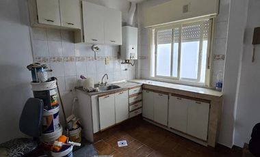 ALQUILER DEPTO 3 AMBIENTES CON BALCON Y TERRAZA EN SAN JUSTO
