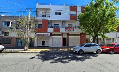 ALQUILER DEPTO 3 AMBIENTES CON BALCON Y TERRAZA EN SAN JUSTO