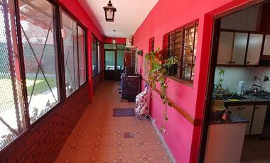 Casa en alquiler en Lanus Este