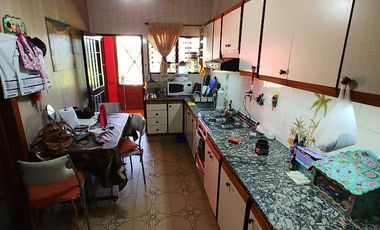 Casa en alquiler en Lanus Este