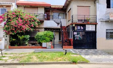 Casa PH en alquiler en Wilde