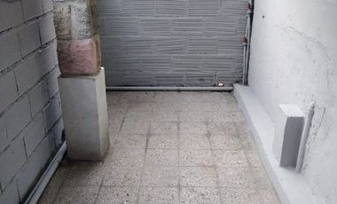 Casa PH en alquiler en Wilde