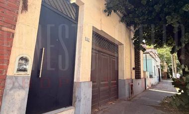 Casa en venta en Quilmes Centro