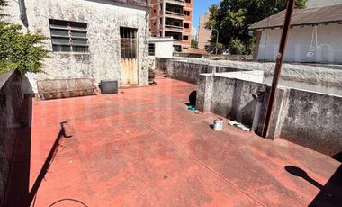 Casa en venta en Quilmes Centro