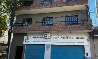 VENTA PH MONOAMBIENTE APTO PROFESIONAL EN MORON